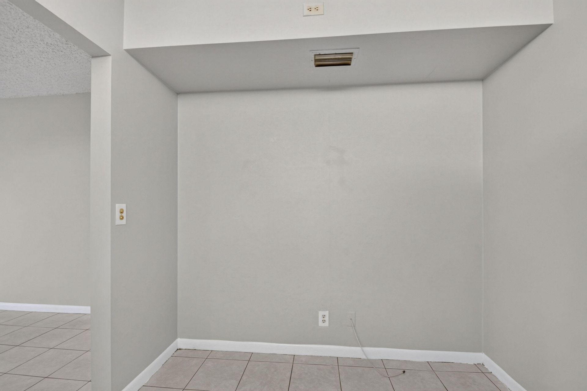 1002 Green Pine Boulevard, Unit C1, West Palm Beach, FL 33409 Photo