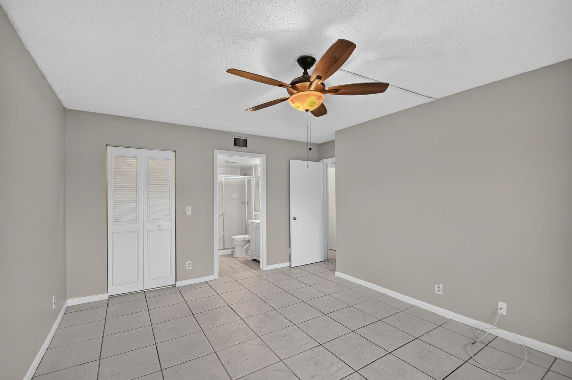 1002 Green Pine Boulevard, Unit C1, West Palm Beach, FL 33409 Photo