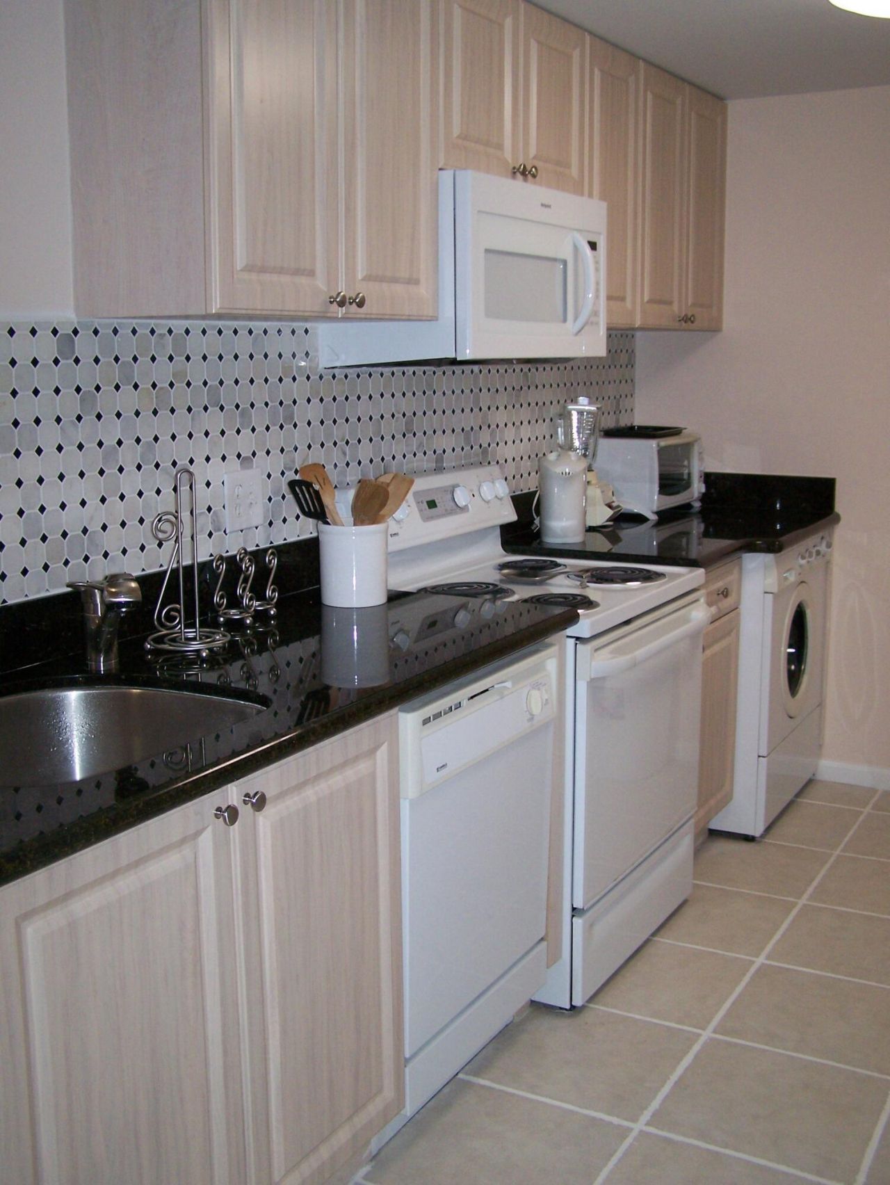 2080 Greenview Shores Boulevard, Unit 420, Wellington, FL 33414 Photo