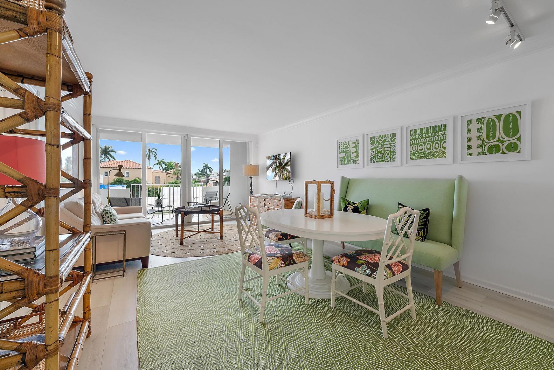 401 Peruvian Avenue, Unit 303, Palm Beach, FL 33480 Photo