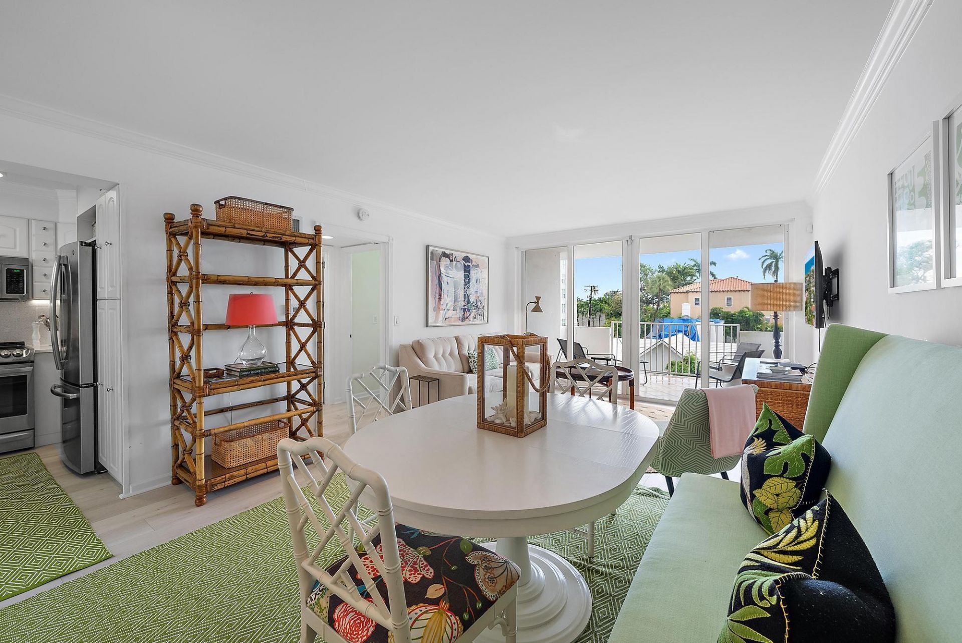 401 Peruvian Avenue, Unit 303, Palm Beach, FL 33480 Photo