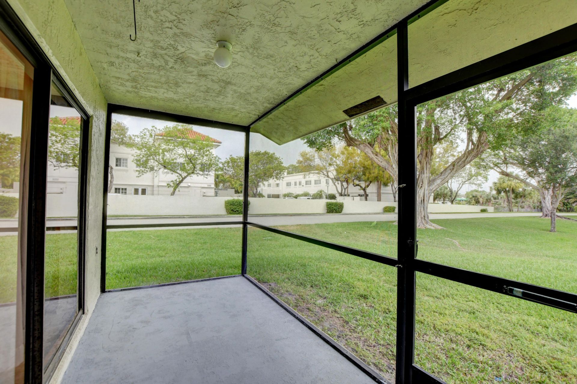 499 Hardwood Place, Boca Raton, FL 33431 Photo