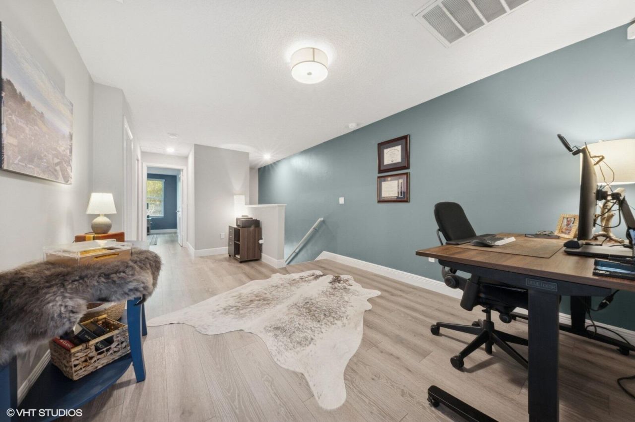 3901 SE Mentmore Lane, Stuart, FL 34997 Photo