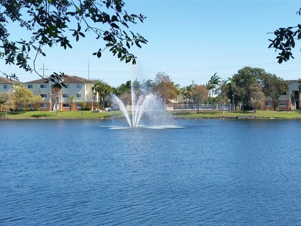 3660 N 56TH Avenue, Unit 611, Hollywood, FL 33021