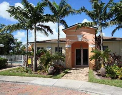 3660 N 56th Avenue, Unit 611, Hollywood, FL 33021 Photo