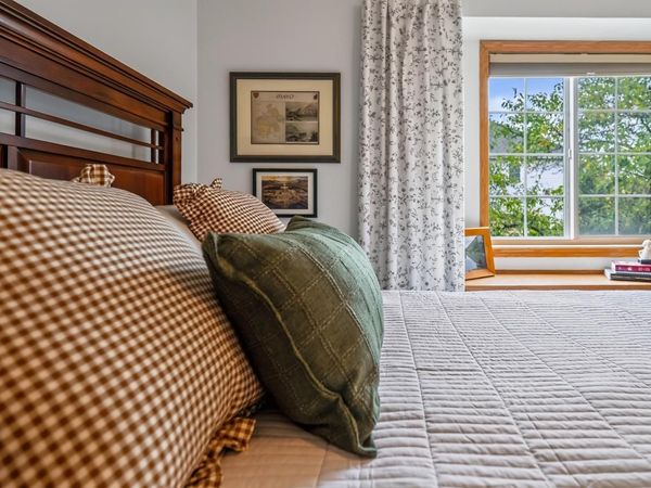401 W Aspen DRIVE, Unit 1, Oak Creek, WI 53154