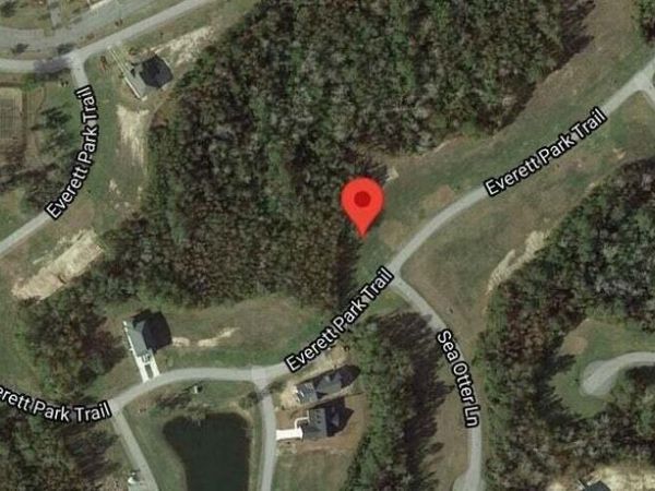 159 Everett Park Trail , Holly Ridge, NC 28445