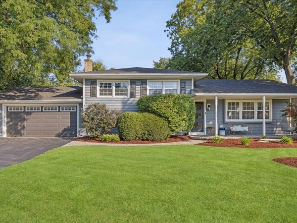 342 Janet Avenue , Darien, IL 60561