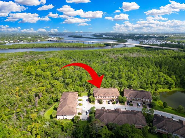423 SW Walking Path, Stuart, FL 34997
