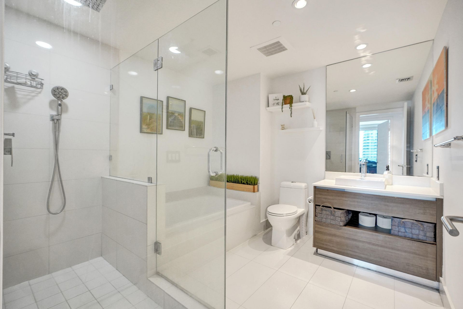 1100 S Miami Avenue, Unit 3508, Miami, FL 33130 Photo