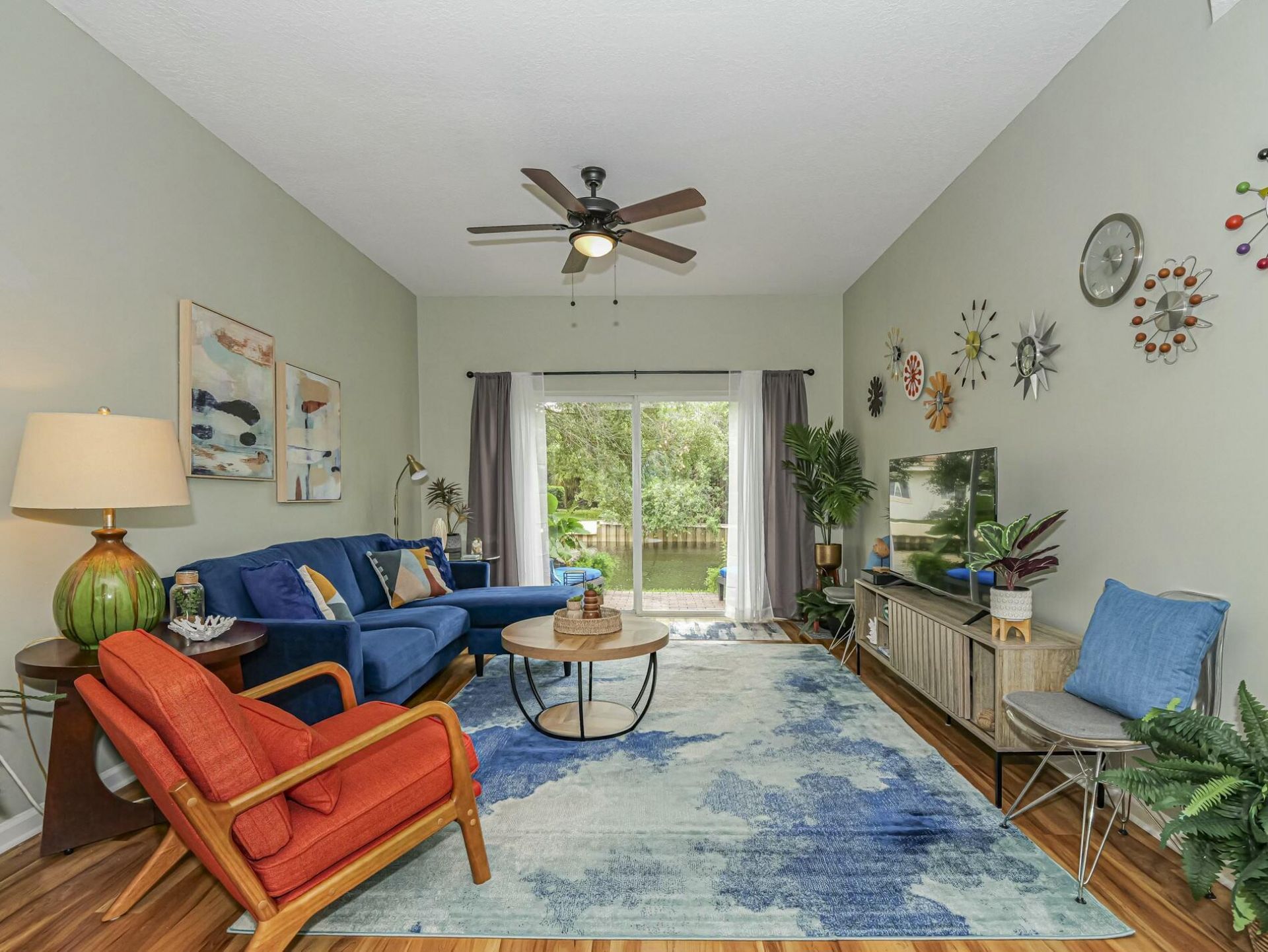 536 7th Square, Unit 103, Vero Beach, FL 32962 Photo