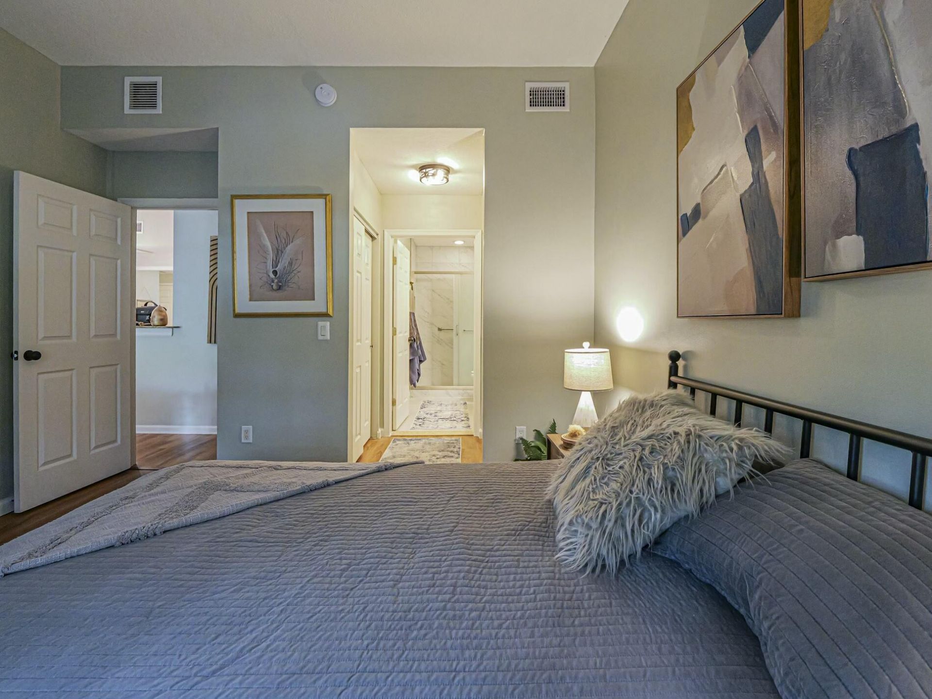 536 7th Square, Unit 103, Vero Beach, FL 32962 Photo
