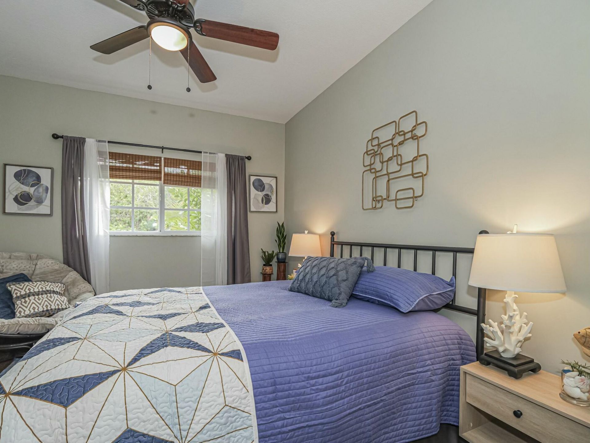 536 7th Square, Unit 103, Vero Beach, FL 32962 Photo