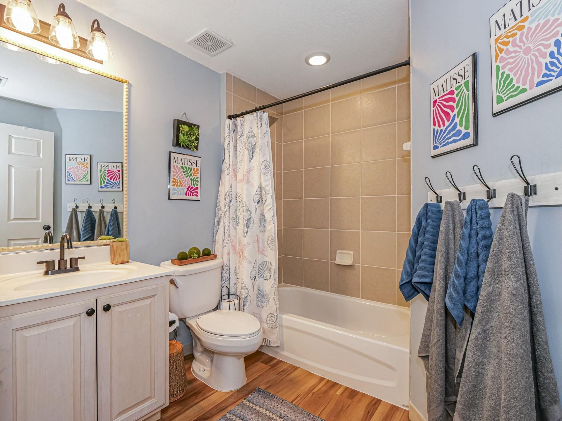536 7th Square, Unit 103, Vero Beach, FL 32962 Photo