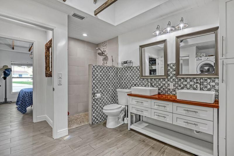 1707 E Terrace Drive, Lake Worth Beach, FL 33460 Photo