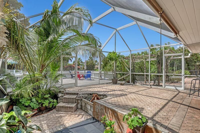 1707 E Terrace Drive, Lake Worth Beach, FL 33460 Photo