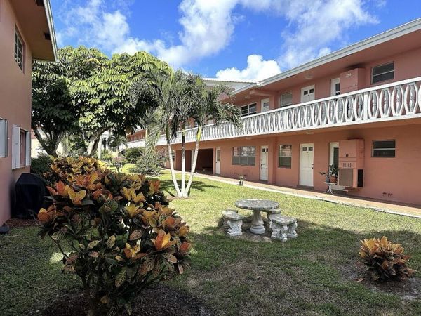 300 NE 20TH Street, Unit 4100, Boca Raton, FL 33431