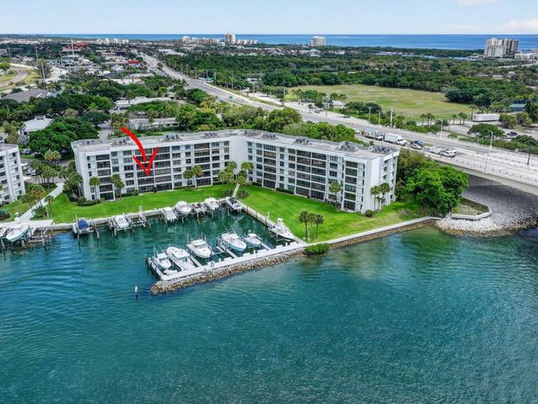 1748 Jupiter Cove Drive, Unit 319, Jupiter, FL 33469