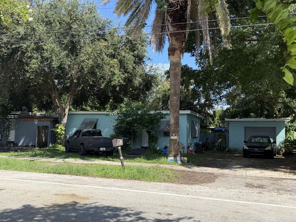 606 COLUMBUS Parkway, Hollywood, FL 33021