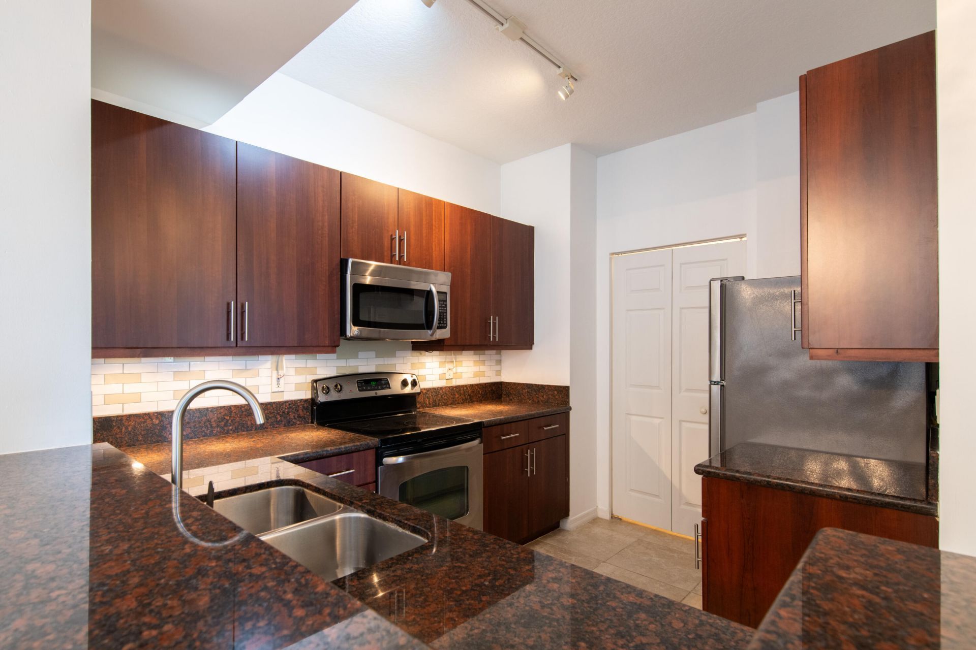 4907 Midtown Lane, Unit 1411, Palm Beach Gardens, FL 33418 Photo