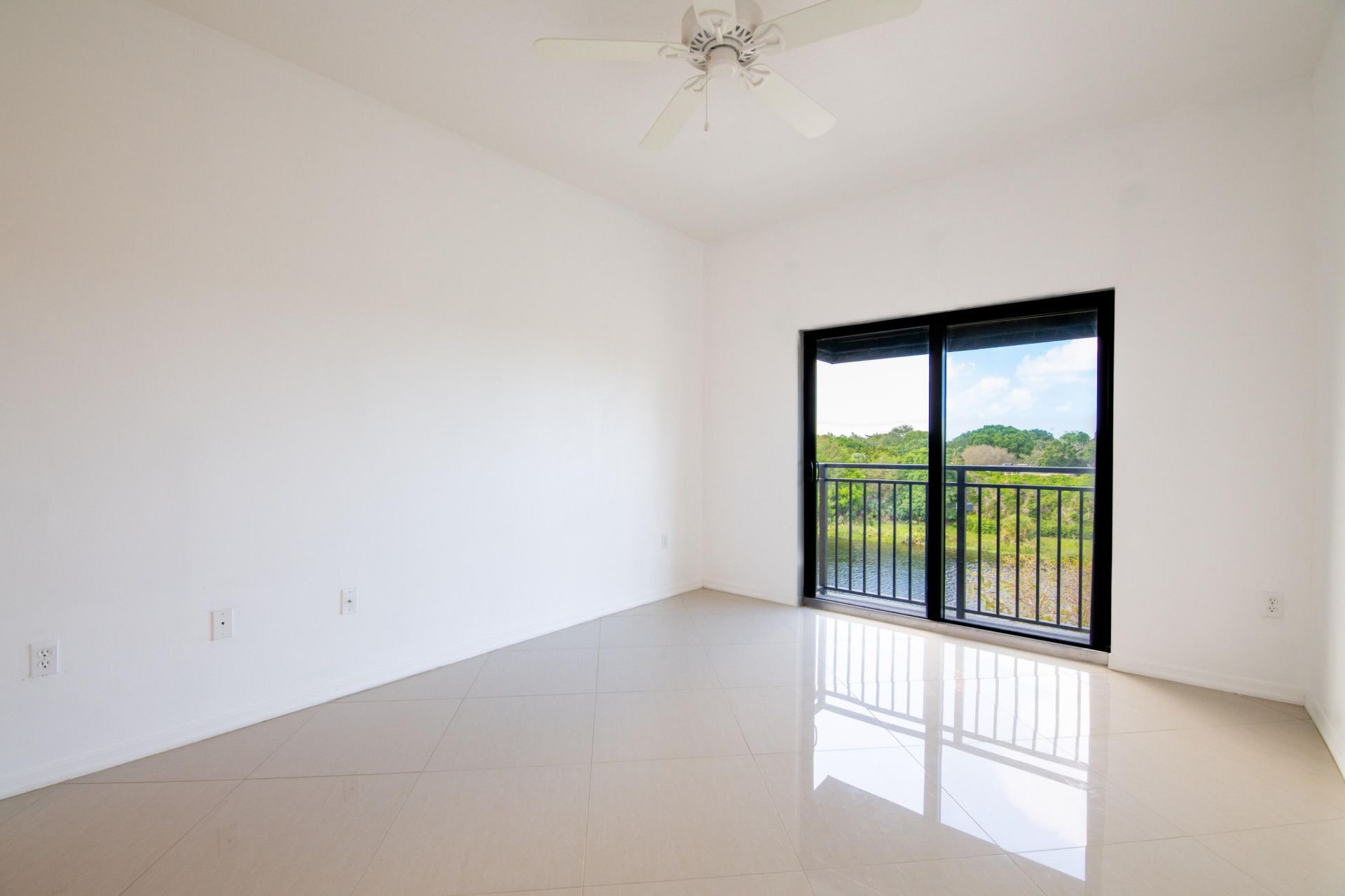 4907 Midtown Lane, Unit 1411, Palm Beach Gardens, FL 33418 Photo