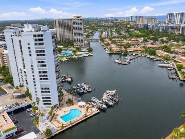 300 THREE ISLANDS Boulevard, Unit 312, Hallandale Beach, FL 33009