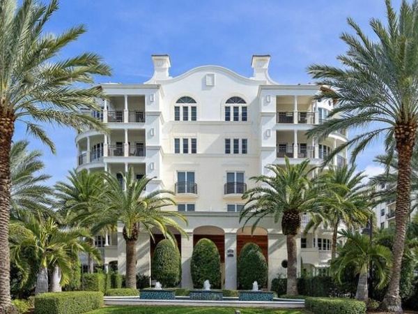 155 S OCEAN Avenue, Unit 305, Palm Beach Shores, FL 33404