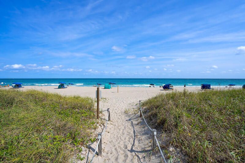155 S Ocean Avenue, Unit 305, Palm Beach Shores, FL 33404 Photo