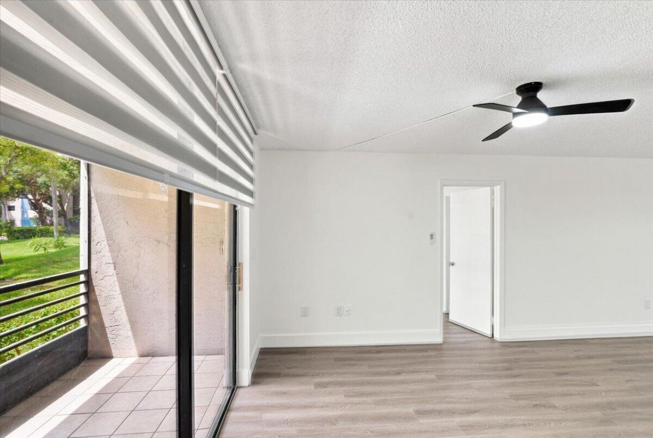 1100 Colony Point Circle, Unit 121, Pembroke Pines, FL 33026 Photo