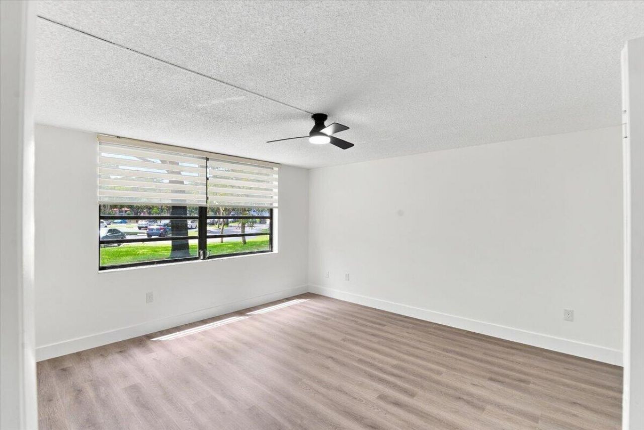 1100 Colony Point Circle, Unit 121, Pembroke Pines, FL 33026 Photo