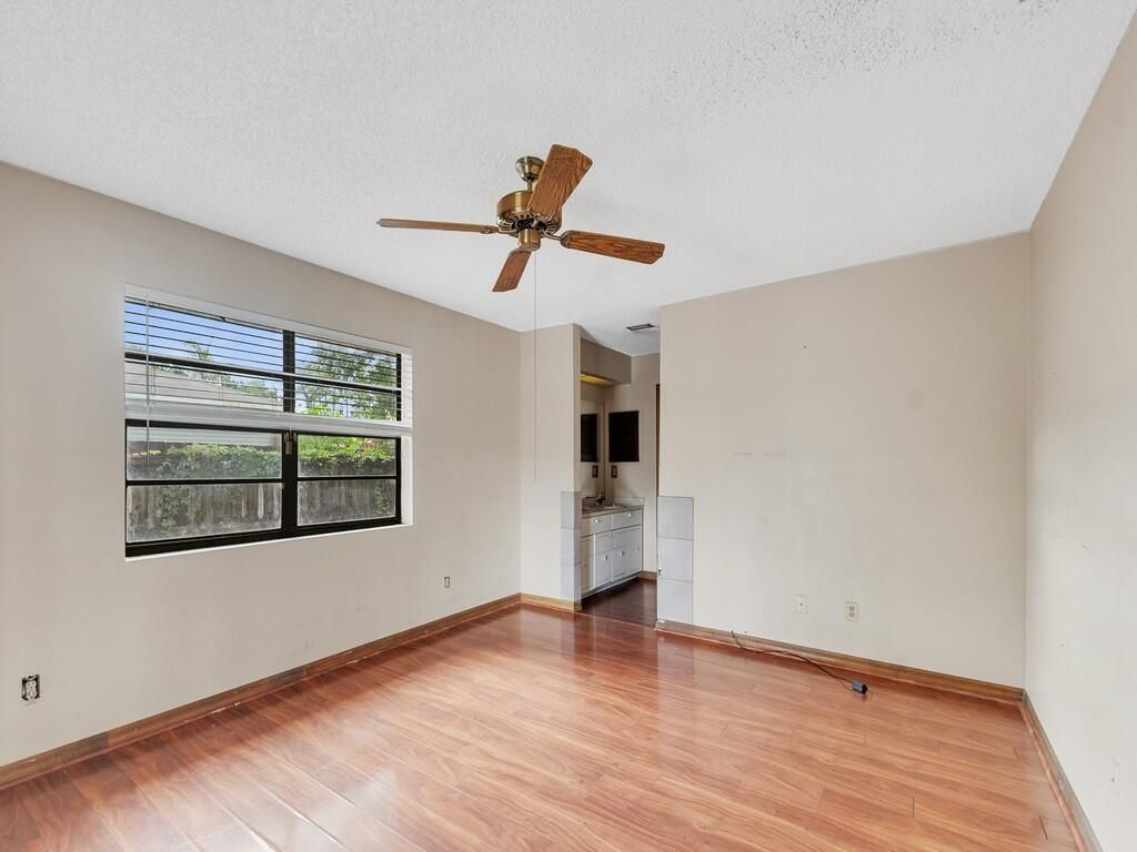 6506 Santa Clara Boulevard, Fort Pierce, FL 34951 Photo