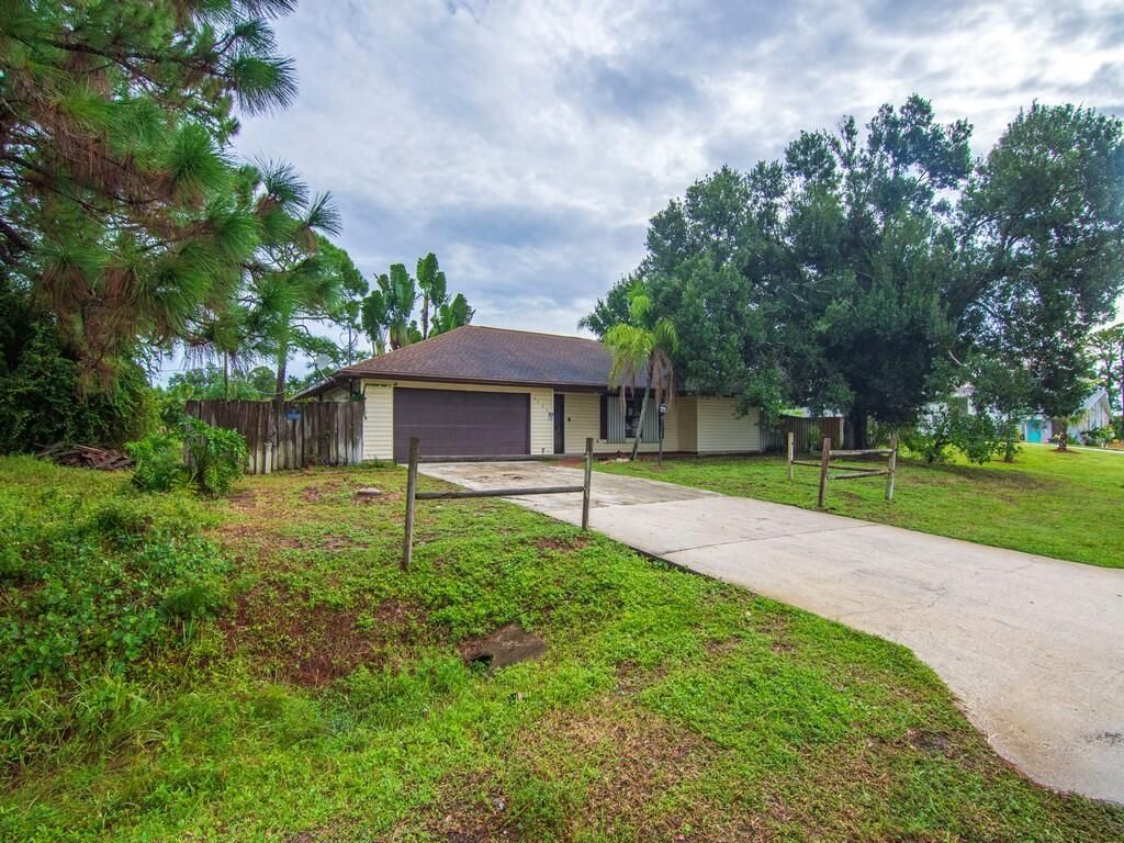 6506 Santa Clara Boulevard, Fort Pierce, FL 34951 Photo