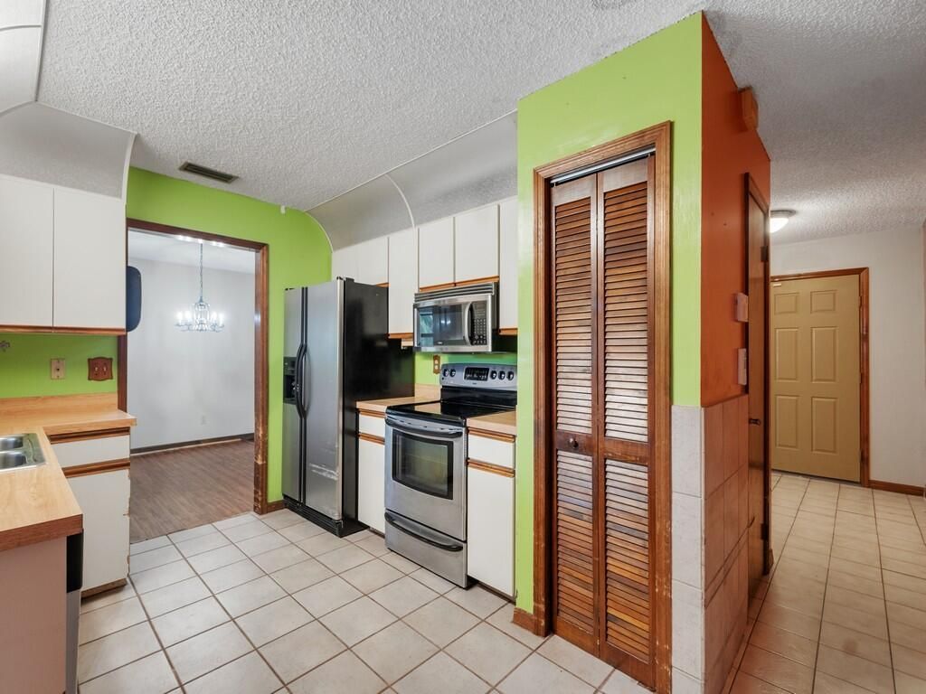 6506 Santa Clara Boulevard, Fort Pierce, FL 34951 Photo