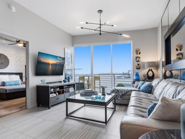 1551 N Flagler Drive, Unit LPH-16, West Palm Beach, FL 33401