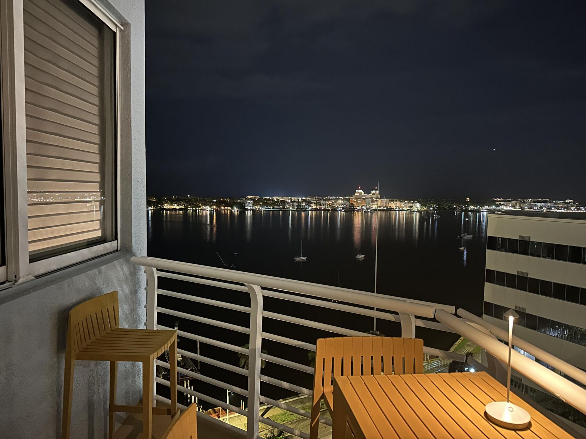 1551 N Flagler Drive, Unit LPH-16, West Palm Beach, FL 33401 Photo