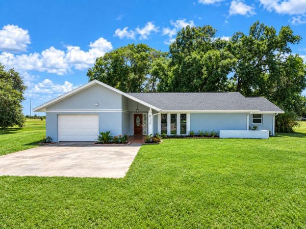 8316 Hampshire Drive, Sebring, FL 33876