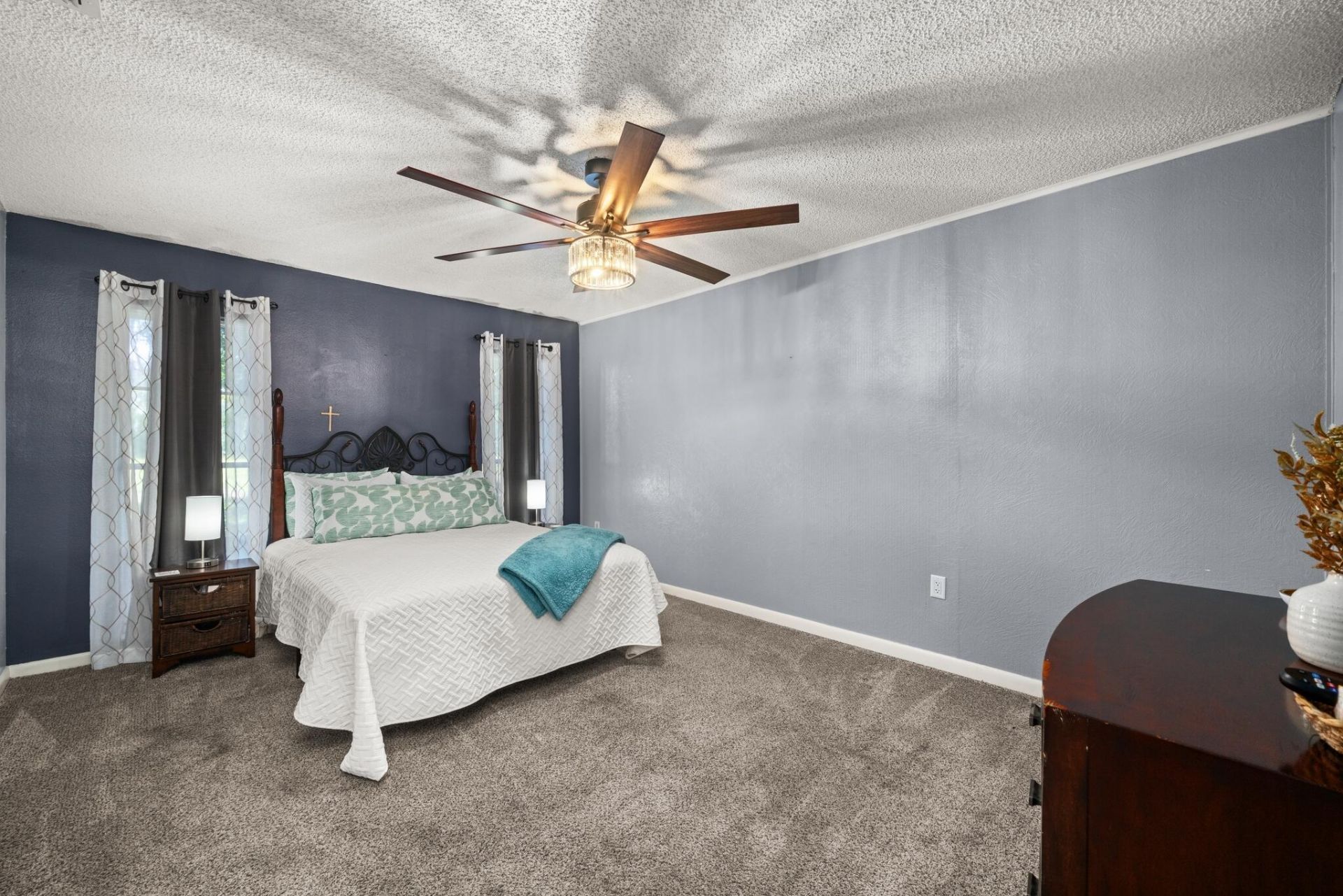 8316 Hampshire Drive, Sebring, FL 33876 Photo