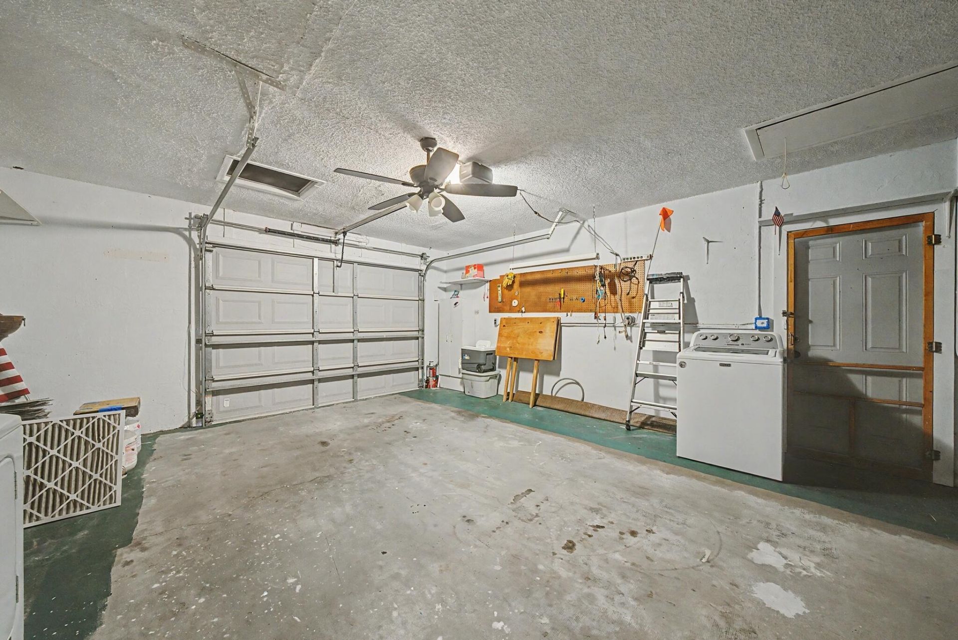 8316 Hampshire Drive, Sebring, FL 33876 Photo