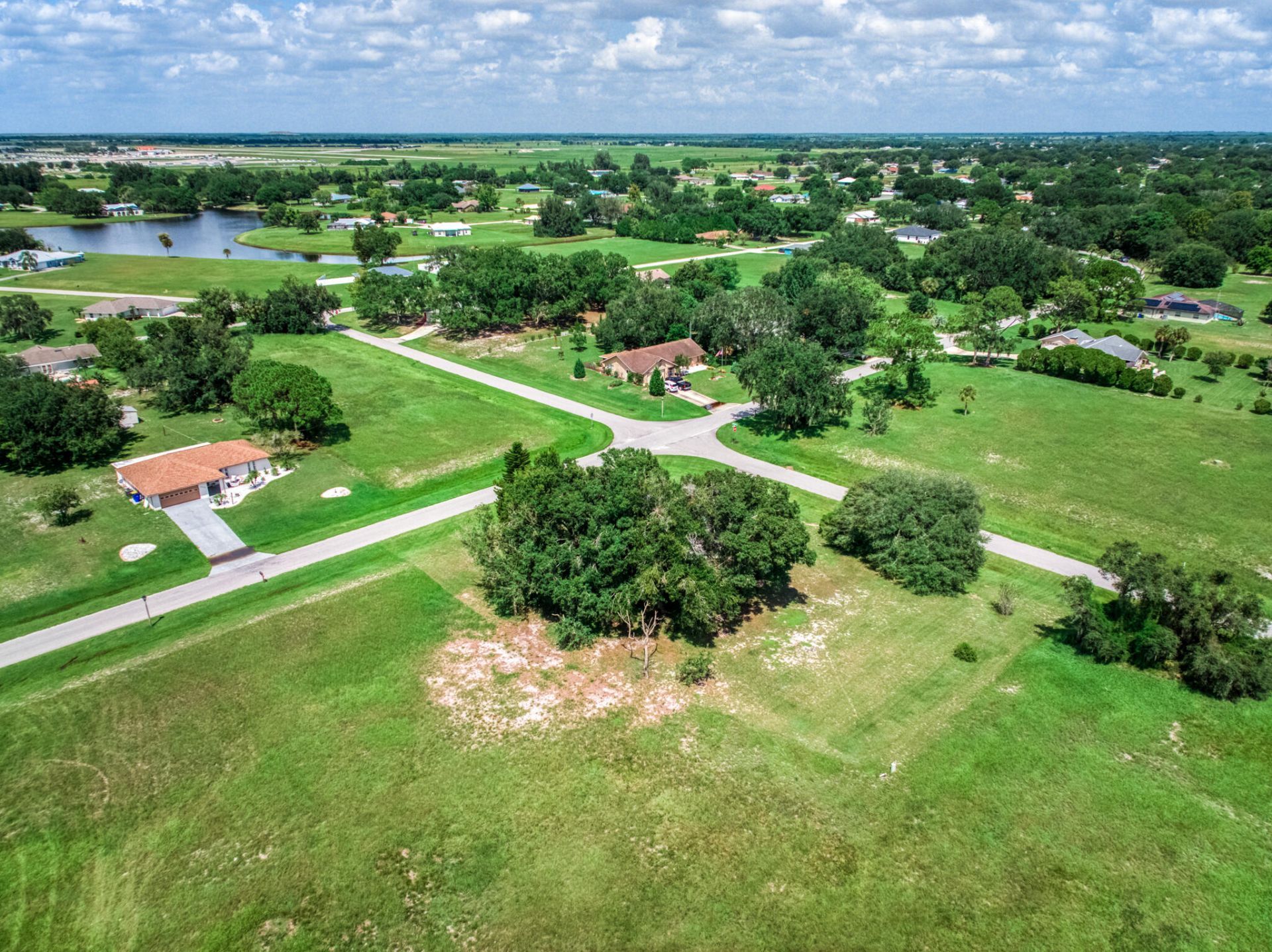8316 Hampshire Drive, Sebring, FL 33876 Photo