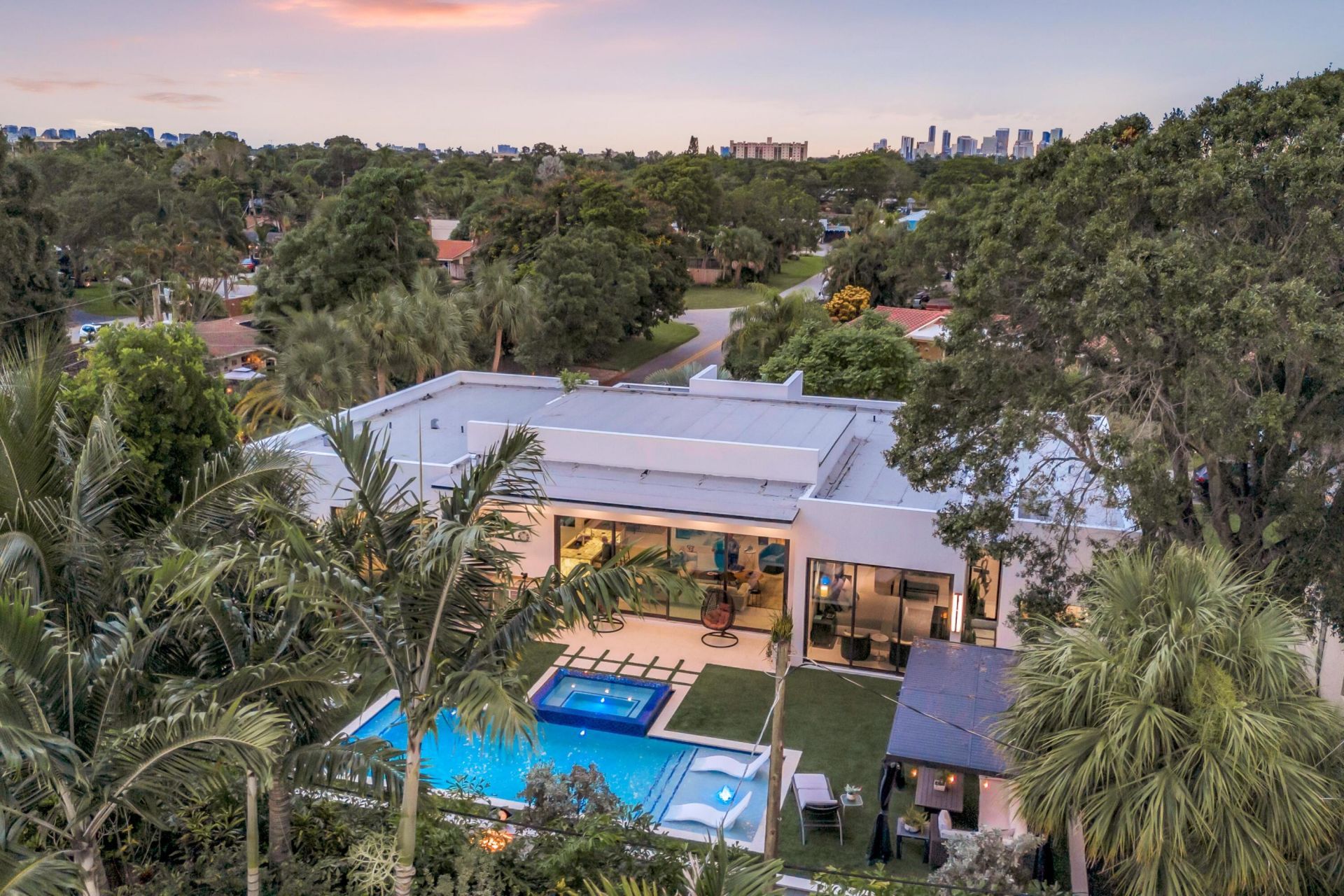 215 NE 28th Court, Wilton Manors, FL 33334 Photo