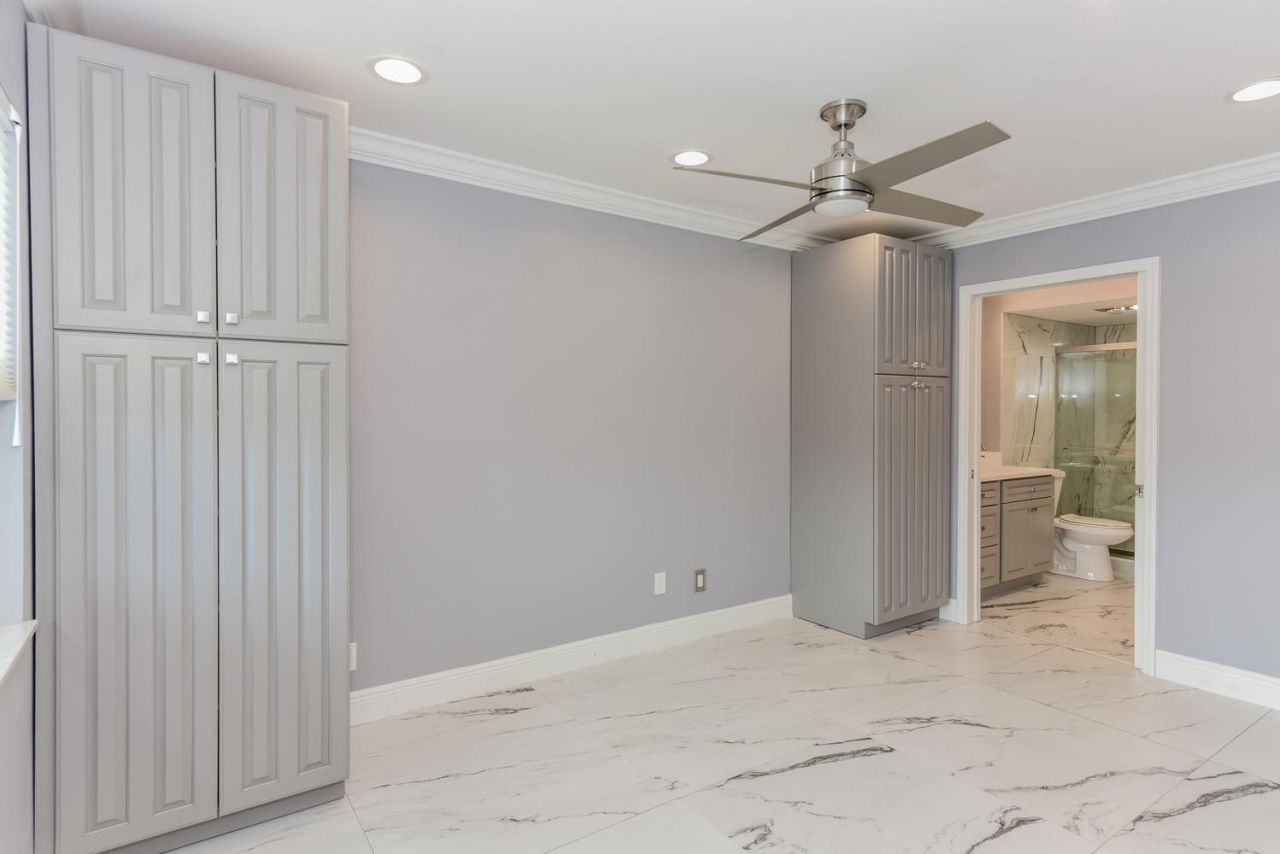 156 Lake Evelyn Drive, West Palm Beach, FL 33411 Photo