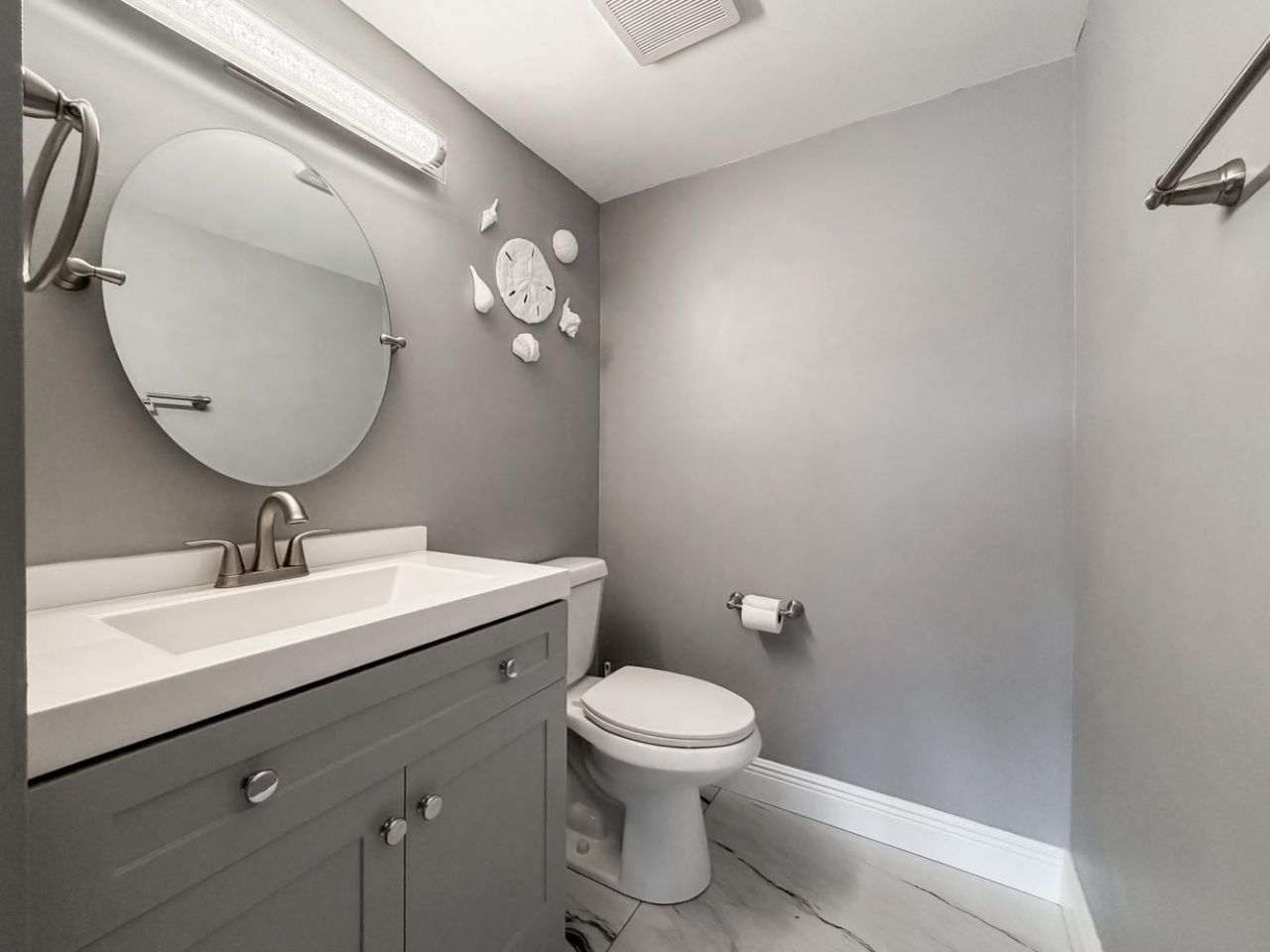 156 Lake Evelyn Drive, West Palm Beach, FL 33411 Photo
