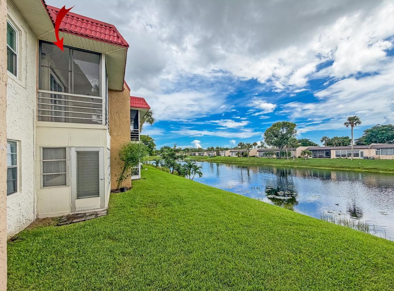 156 Lake Evelyn Drive, West Palm Beach, FL 33411 Photo
