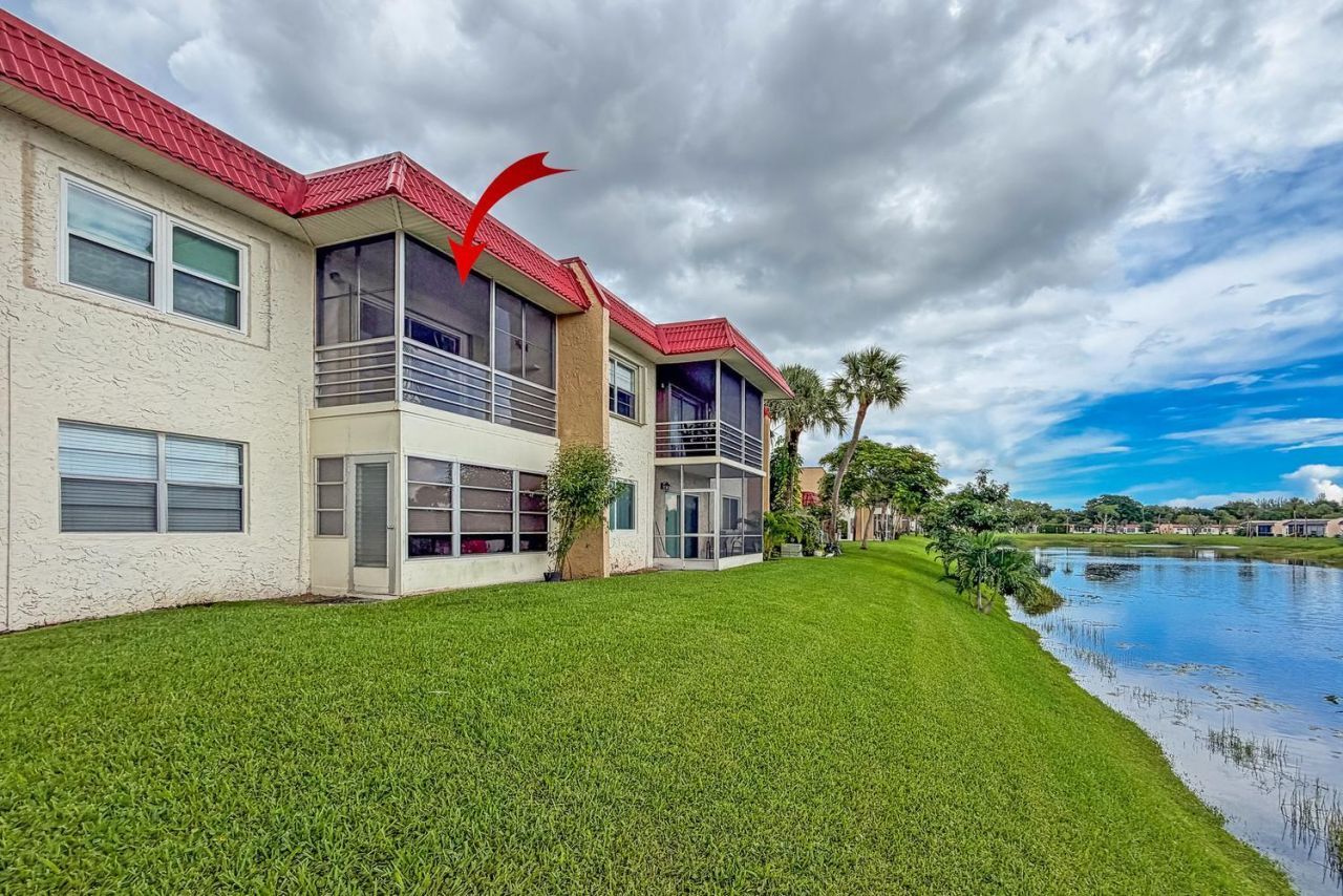 156 Lake Evelyn Drive, West Palm Beach, FL 33411 Photo