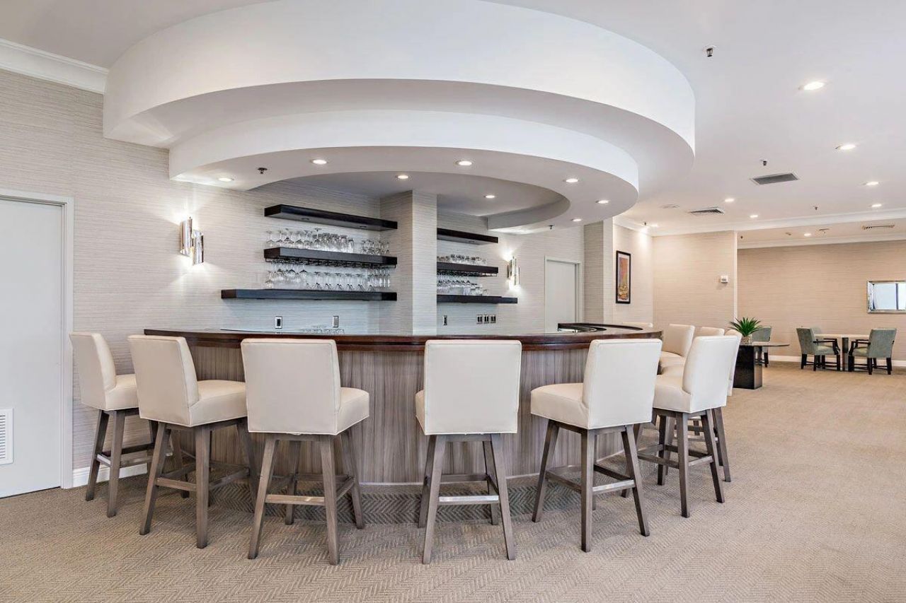 2480 Presidential Way, Unit 403, West Palm Beach, FL 33401 Photo