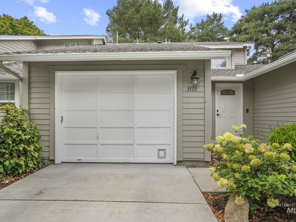 3113 S Fallingbrook, Boise, ID 83706