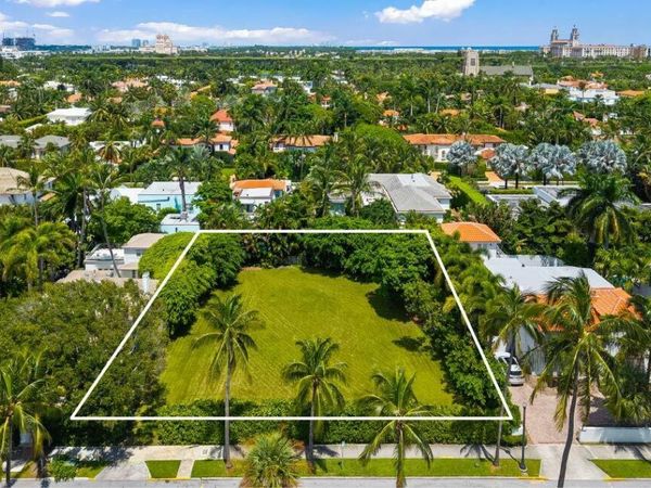 243 Seaspray Avenue, Palm Beach, FL 33480
