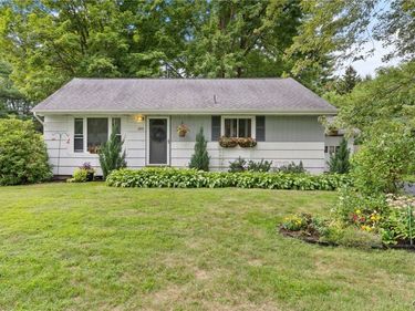 605 Chestnut Street , Syracuse, NY 13212