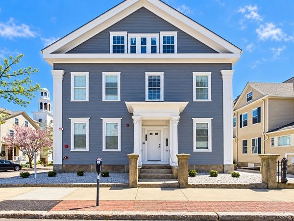 110 Eighth Street, New Bedford, MA 02740