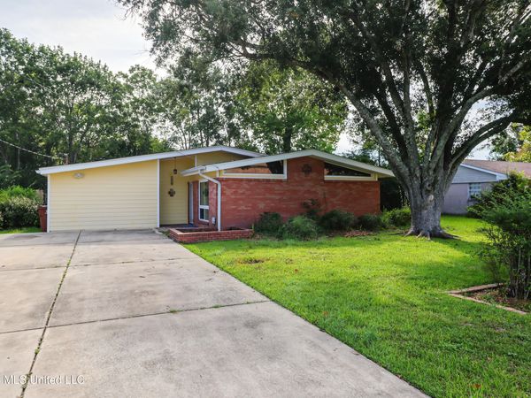 108 Pimlico Street, Long Beach, MS 39560